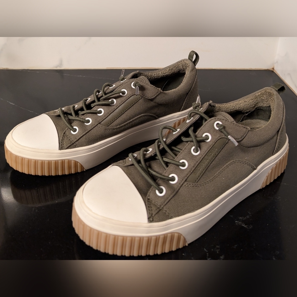 Michael Kors Oscar Lace-Up Platform Sneakers Size 9M MSRP $145 - Picture 5 of 11